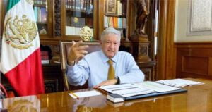 amlo defiende a gatell