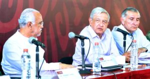 AMLO NAVARRO