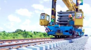 CONTINÚA TREN MAYA