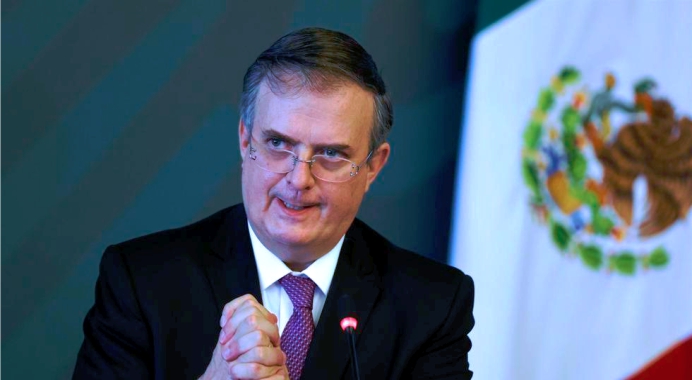 EBRARD MOLESTO