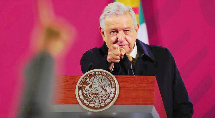 AMLO-señala