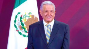 AMLO-univer
