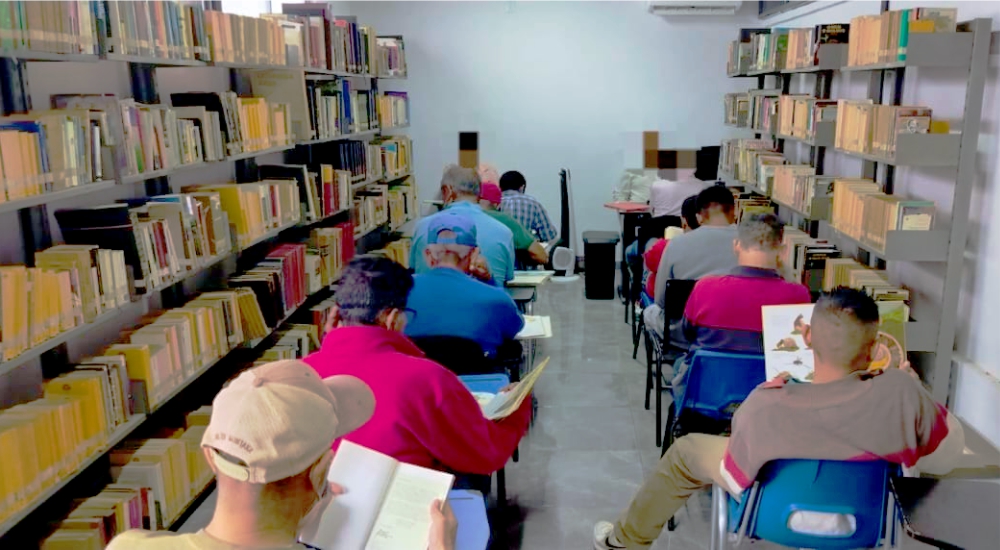 PRESOS LECTORES