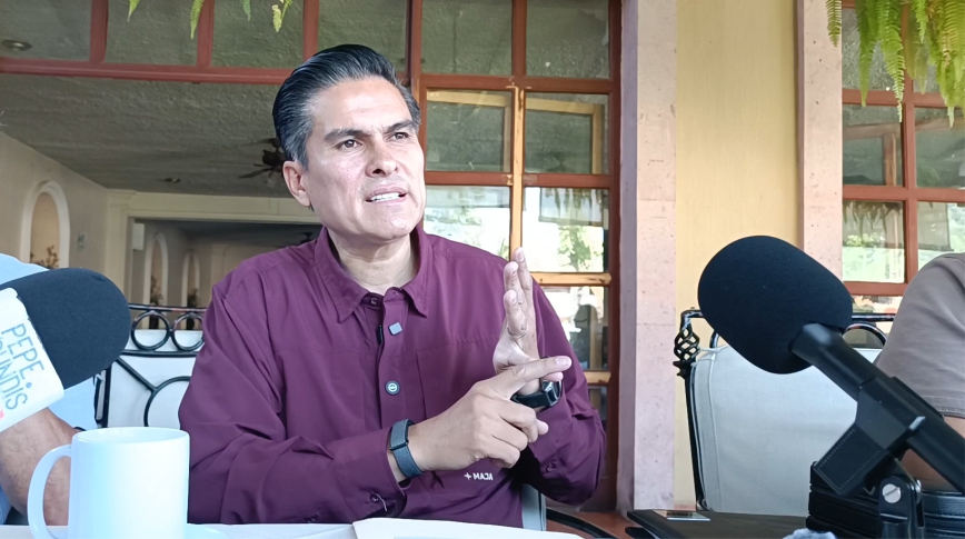 Pável periodistas