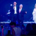 Los Panchos y Mocedades conquistan el Teatro Cervantes en una noche de nostalgia y música viva